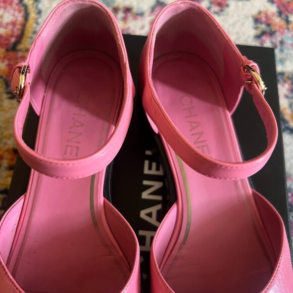 Authentic Chanel 2023 Interlocking CC Logo D'Orsay Flats - Picture 14 of 15